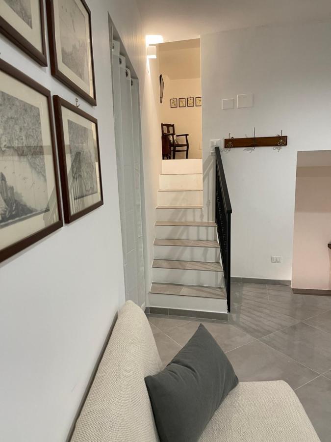 Cathedral House Design Apartment Palermo Exterior foto